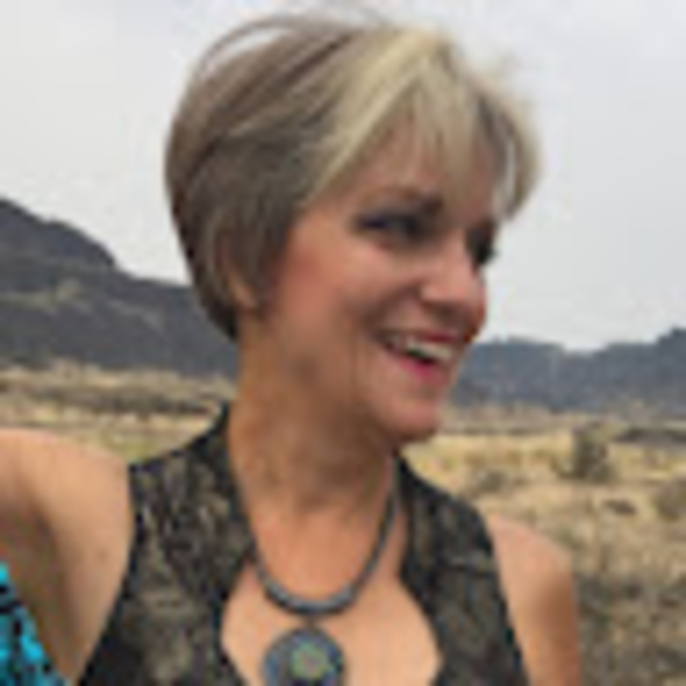 Meet your Posher, Danette